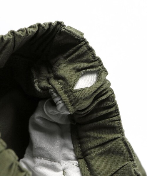 DRC branshes（ディーアールシーブランシェス）の「【WEB限定/DRC】スーパータックテーパードストレッチツイルパンツ（その他パンツ・キッズ・ブラック/カーキオリーブ/ベージュ・150/140/120/130/90/110/100）」の15枚目の写真