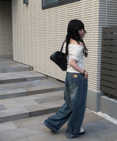 anyonemore（エニワンモア）の「オフショルダーリボン半袖リブTシャツ（Tシャツ/カットソー・レディース・アイボリー・FREE）」の4枚目の写真