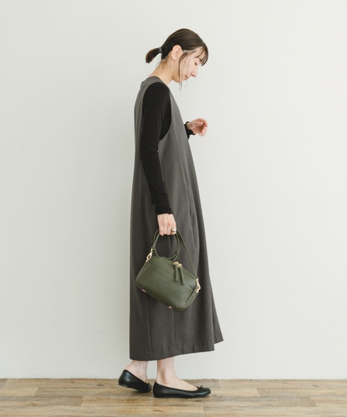 ITEMS URBANRESEARCH(アイテムズ アーバンリサーチ)の「リブトップス コクーンジャンスカセット(ジャンパースカート・レディース・ブラック/チャコールグレー・FREE)」の16枚目の写真