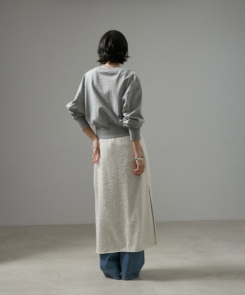 SALON adam et rope'(サロン アダム エ ロペ)の「【WEB限定】カーリーヤーンノースリーブワンピース(ワンピース・レディース・ブラック/オフホワイト・FREE)」の22枚目の写真
