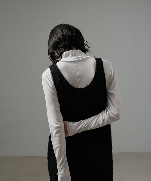 SALON adam et rope'(サロン アダム エ ロペ)の「【WEB限定】カーリーヤーンノースリーブワンピース(ワンピース・レディース・ブラック/オフホワイト・FREE)」の18枚目の写真