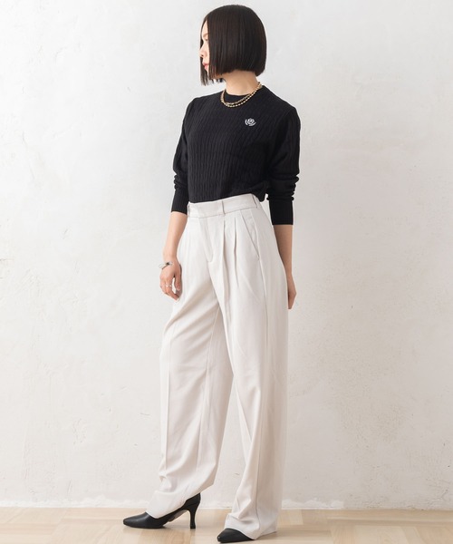 marie claire bis(マリクレール ビス)の「【別注】marie claire bis/マリ・クレール ビス ケーブル編み ブランド ワンポイント ロゴ 刺繍 クルーニット 長袖 セーター(ニット/セーター・レディース・ブラック/ブルー/ベージュ系その他・M/L)」の21枚目の写真