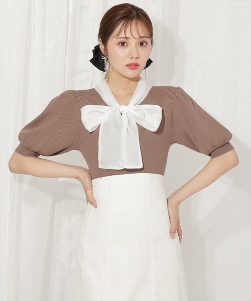 WILLSELECTION（ウィルセレクション）の「フラワー刺繍Vネック