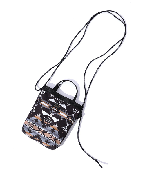PENDLETON(ペンドルトン)の「WEB限定【PENDLETON /ペンドルトン 】2WAYショルダーポーチ/ユニセックス(ショルダーバッグ・メンズ・ネイビー/ブラック/オフホワイト・フリー)」の4枚目の写真