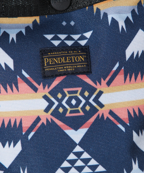 PENDLETON(ペンドルトン)の「WEB限定【PENDLETON /ペンドルトン 】2WAYショルダーポーチ/ユニセックス(ショルダーバッグ・メンズ・ネイビー/ブラック/オフホワイト・フリー)」の11枚目の写真