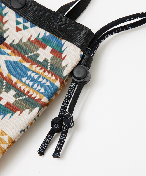 PENDLETON(ペンドルトン)の「WEB限定【PENDLETON /ペンドルトン 】2WAYショルダーポーチ/ユニセックス(ショルダーバッグ・メンズ・ネイビー/ブラック/オフホワイト・フリー)」の13枚目の写真