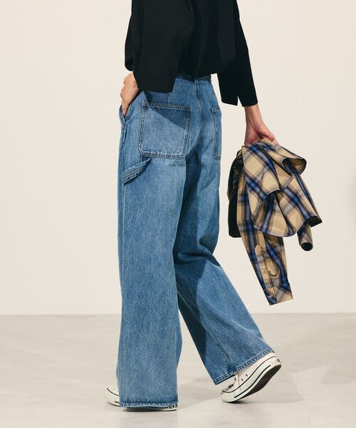 AMERICAN HOLIC（アメリカンホリック）の「ペインターワイドデニム（デニムパンツ・レディース・ライトインディゴブルー・S/M/L/XS）」の4枚目の写真