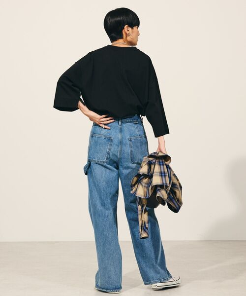 AMERICAN HOLIC（アメリカンホリック）の「ペインターワイドデニム（デニムパンツ・レディース・ライトインディゴブルー・S/M/L/XS）」の15枚目の写真