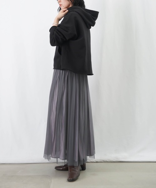 LUCA/LADY LUCK LUCA（ルカ/レディラックルカ）の「LC/LLL 裏毛パーカー / カットオフプルパーカー（パーカー・レディース・ブラック/ライトベージュ/グレー・FREE）」の6枚目の写真