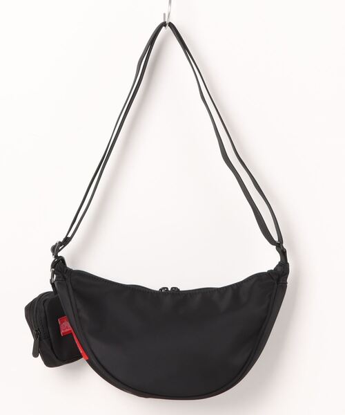 Manhattan Portage（マンハッタンポーテージ）の「Bronck Crescent Bag PEANUTS FW2024（ショルダーバッグ・レディース・ブラック・X-SMALL）」の15枚目の写真