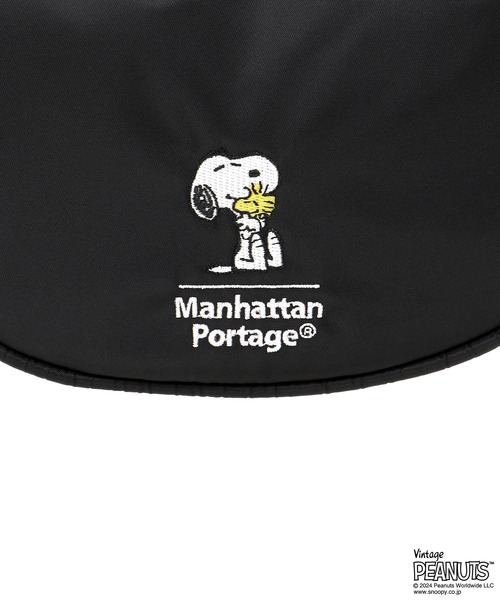 Manhattan Portage（マンハッタンポーテージ）の「Bronck Crescent Bag PEANUTS FW2024（ショルダーバッグ・レディース・ブラック・X-SMALL）」の11枚目の写真