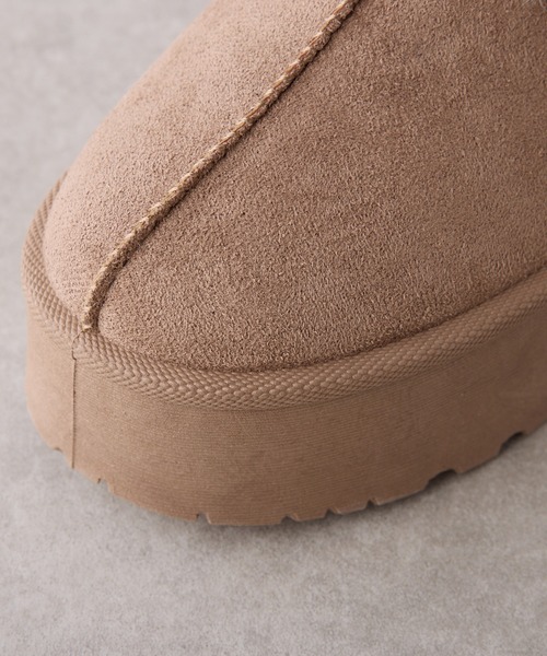 Remind me and forever（リマインドミーアンドフォーエバー）の「ムートンサボ（ブーツ・レディース・ライトベージュ/ブラック・MEDIUM/LARGE/X-LARGE/SMALL）」の13枚目の写真