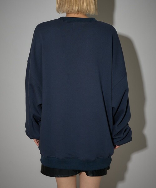 PUBLUX（パブリュクス）の「Bohemian Chop/ボヘミアンチョップ キャット グラフィック 相良刺しゅう 裏起毛 スウェット　限定展開（スウェット・レディース・チャコールグレー/ネイビー/アッシュグレー・L/S/M）」の8枚目の写真