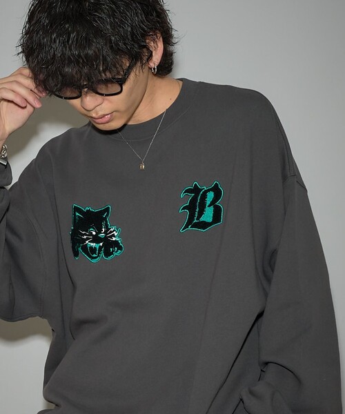 PUBLUX（パブリュクス）の「Bohemian Chop/ボヘミアンチョップ キャット グラフィック 相良刺しゅう 裏起毛 スウェット　限定展開（スウェット・レディース・チャコールグレー/ネイビー/アッシュグレー・L/S/M）」の14枚目の写真
