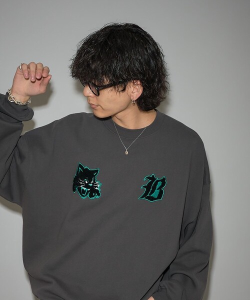 PUBLUX（パブリュクス）の「Bohemian Chop/ボヘミアンチョップ キャット グラフィック 相良刺しゅう 裏起毛 スウェット　限定展開（スウェット・レディース・チャコールグレー/ネイビー/アッシュグレー・L/S/M）」の16枚目の写真