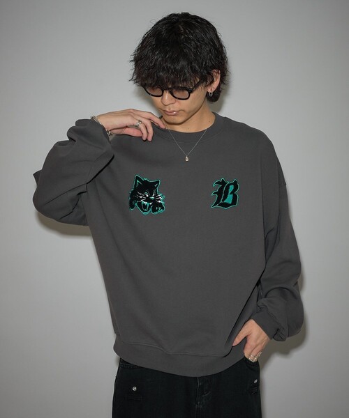 PUBLUX（パブリュクス）の「Bohemian Chop/ボヘミアンチョップ キャット グラフィック 相良刺しゅう 裏起毛 スウェット　限定展開（スウェット・レディース・チャコールグレー/ネイビー/アッシュグレー・L/S/M）」の21枚目の写真