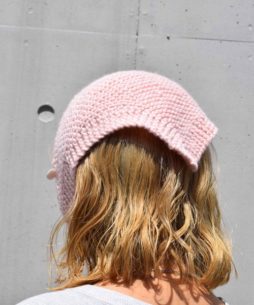 WEGO（ウィゴー）の「WEGO/ニットスカーフ　チャーム付き（バンダナ/スカーフ・レディース・ピンク/ブルー/アイボリー/キャメル/ブラック・FREE）」の5枚目の写真