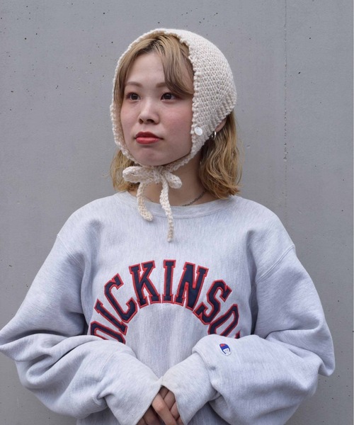 WEGO（ウィゴー）の「WEGO/ニットスカーフ　チャーム付き（バンダナ/スカーフ・レディース・ピンク/ブルー/アイボリー/キャメル/ブラック・FREE）」の2枚目の写真