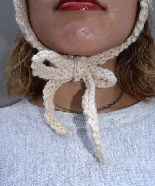 WEGO（ウィゴー）の「WEGO/ニットスカーフ　チャーム付き（バンダナ/スカーフ・レディース・ピンク/ブルー/アイボリー/キャメル/ブラック・FREE）」の8枚目の写真