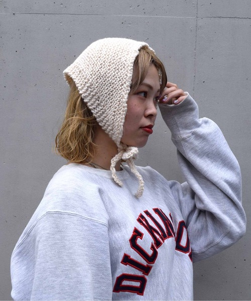 WEGO（ウィゴー）の「WEGO/ニットスカーフ　チャーム付き（バンダナ/スカーフ・レディース・ピンク/ブルー/アイボリー/キャメル/ブラック・FREE）」の10枚目の写真