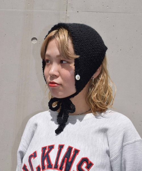 WEGO（ウィゴー）の「WEGO/ニットスカーフ　チャーム付き（バンダナ/スカーフ・レディース・ピンク/ブルー/アイボリー/キャメル/ブラック・FREE）」の13枚目の写真