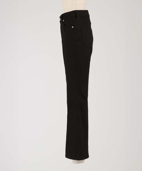 1chaku.(イッチャク)の「フレアデニムパンツ(デニムパンツ・レディース・ブラック・XS/XL/S/M/L)」の5枚目の写真