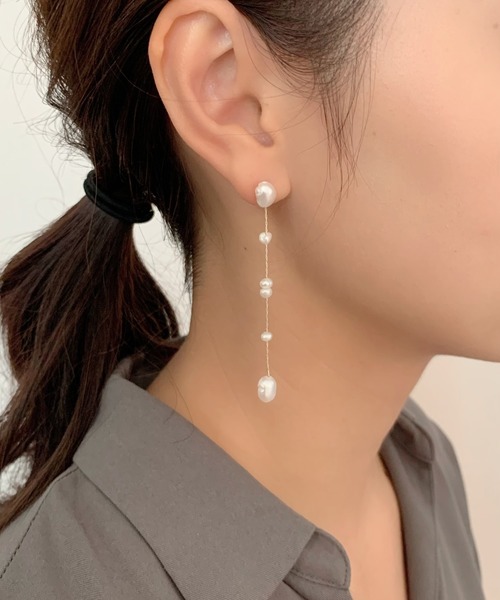 ciite'(シーテ)の「ドロップモチーフ ミニ淡水パールピアス (両耳用)(ピアス(両耳用)・レディース・ホワイト・FREE)」の10枚目の写真