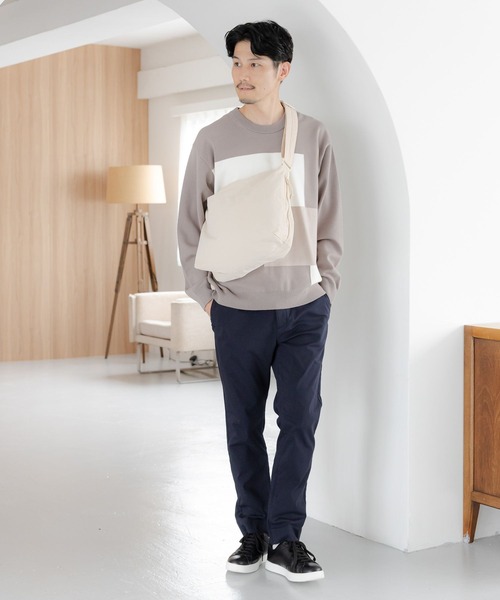 GLOBAL WORK(グローバルワーク)の「メルティ切り替えプルオーバー/116373(ニット/セーター・メンズ・ブラック/グレイッシュベージュ・LARGE/SMALL/X-LARGE/MEDIUM)」の4枚目の写真