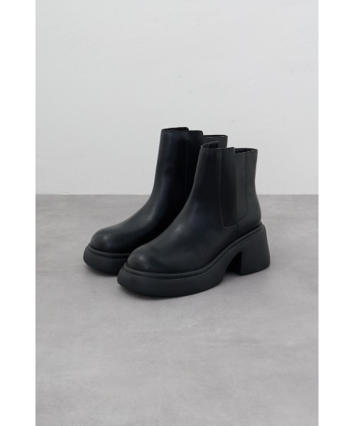 BLACK by moussy サイドゴアブーツ BLACK BY MOUSSY（ブラックバイマウジー）の「side gore boots