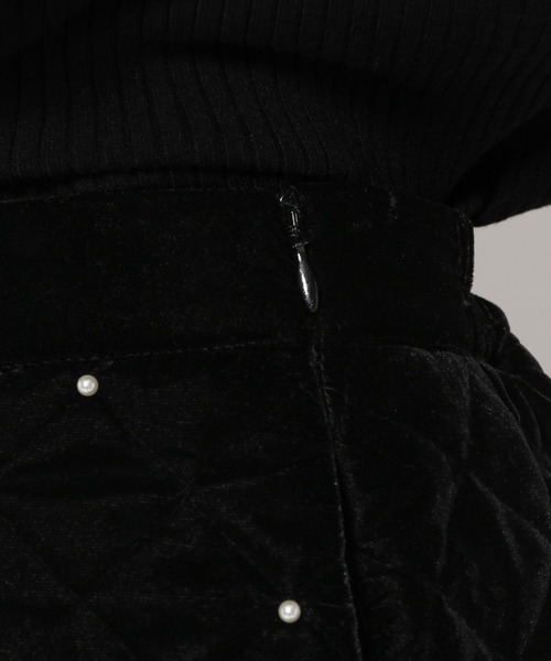 LOWRYS FARM（ローリーズファーム）の「ビジューベロアミニＳＫ 147609（スカート・レディース・グレー/ブラック系その他/ブラック・FREE）」の19枚目の写真