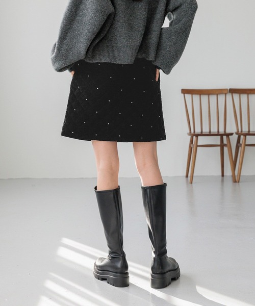 LOWRYS FARM（ローリーズファーム）の「ビジューベロアミニＳＫ 147609（スカート・レディース・グレー/ブラック系その他/ブラック・FREE）」の10枚目の写真