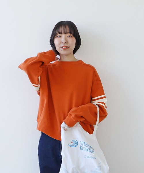 PAR ICI（パーリッシィ）の「アズマ裏毛 ラインスウェット（スウェット・レディース・オレンジ/ネイビー/オフホワイト・FREE）」の13枚目の写真