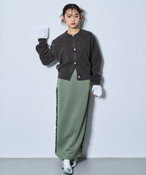 tarin arin(タリンアリン)の「【150㎝前後の小柄さんサイズ】金ボタンメランジニットカーディガン(ニット/セーター・レディース・ライトグレー/グリーン/ブラウン・S/M)」の8枚目の写真