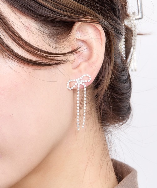 セール】ダイヤレーンリボンピアス（ピアス（両耳用