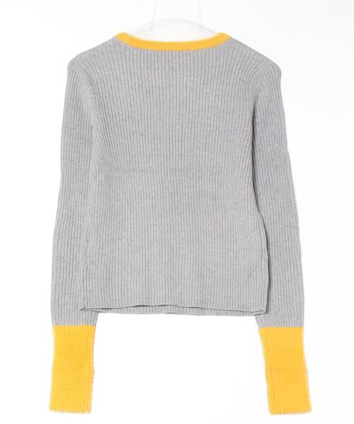 esutoreja（エストレジャ）の「バイカラーリブニットトップス（ニット/セーター・レディース・グレー/アイボリー/ブラック/チャコール・FREE）」の5枚目の写真