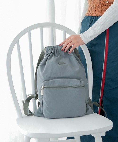 Ungrid(アングリッド)の「【Ungrid/アングリッド】 ソフトナイロン ロゴテープナップザック(バックパック/リュック・レディース・ブラック/アイボリー/グレイッシュベージュ/ブルーグレー/ミント/ブラック×ホワイト/ホワイト×ブラック・FREE)」の5枚目の写真