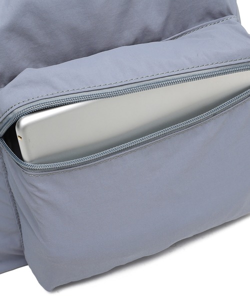 Ungrid(アングリッド)の「【Ungrid/アングリッド】 ソフトナイロン ロゴテープナップザック(バックパック/リュック・レディース・ブラック/アイボリー/グレイッシュベージュ/ブルーグレー/ミント/ブラック×ホワイト/ホワイト×ブラック・FREE)」の13枚目の写真