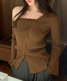 ワンショルボタンスリットリブニット
