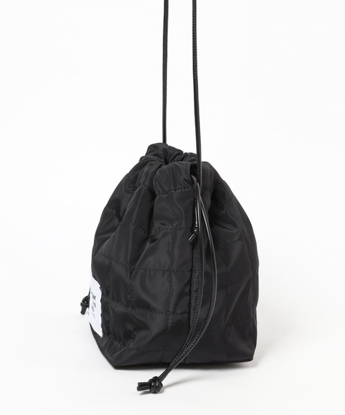 LEPSIM(レプシィム)の「キルティングミニ巾着 290388(ショルダーバッグ・レディース・ライトカーキ/ブラック/アイボリー/マルーン・ONE SIZE)」の5枚目の写真