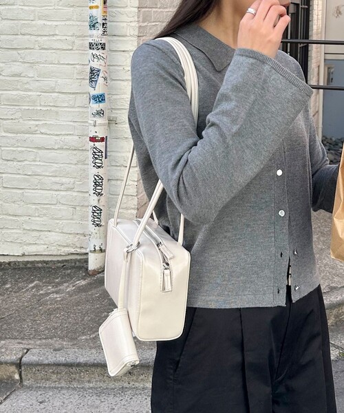 fredy emue（フレディエミュ）の「【haruセレクト】ロングハンドルポーチ付ボストンバッグ（ボストンバッグ・レディース・ブラック/グレイッシュブルー/アイボリー/ブラウン・FREE）」の9枚目の写真