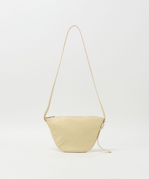 ODETTE E ODILE（オデットエオディール）の「＜ Bucket Baggage＞Orange Piece S（ショルダーバッグ・レディース・ブラック/ホワイト/クリーム/ダークブラウン・FREE）」の4枚目の写真