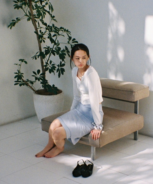Charles Chaton（シャルルシャトン）の「over midi skirt（スカート・レディース・アイボリー/サックスブルー・36/34）」の4枚目の写真
