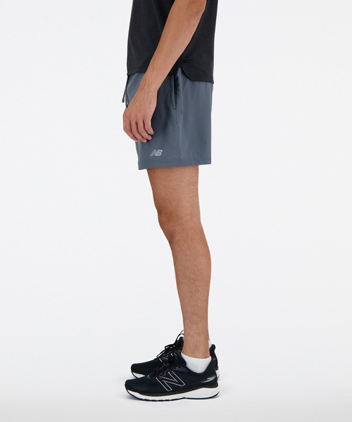 NEW BALANCE(ニューバランス)の「Sport Essentials ショーツ5インチ(インナー付き)(その他パンツ・メンズ・ネイビー/ブラック/グレー・X-LARGE/LARGE/MEDIUM/SMALL)」の7枚目の写真