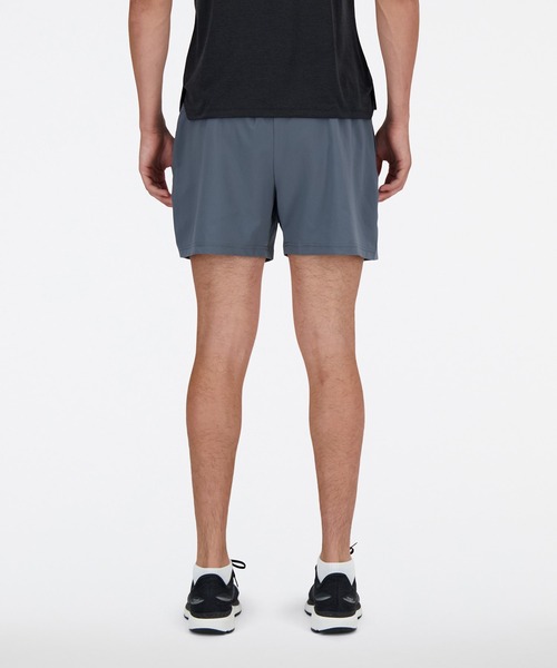NEW BALANCE(ニューバランス)の「Sport Essentials ショーツ5インチ(インナー付き)(その他パンツ・メンズ・ネイビー/ブラック/グレー・X-LARGE/LARGE/MEDIUM/SMALL)」の8枚目の写真