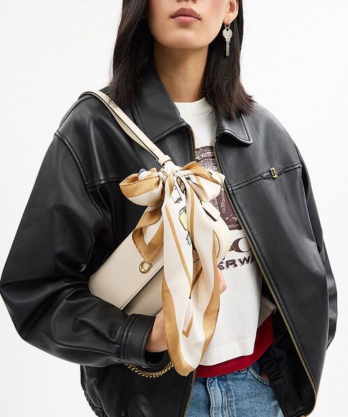 COACH（コーチ）の「コーチ オリジナルズ バッグ プリント シルク