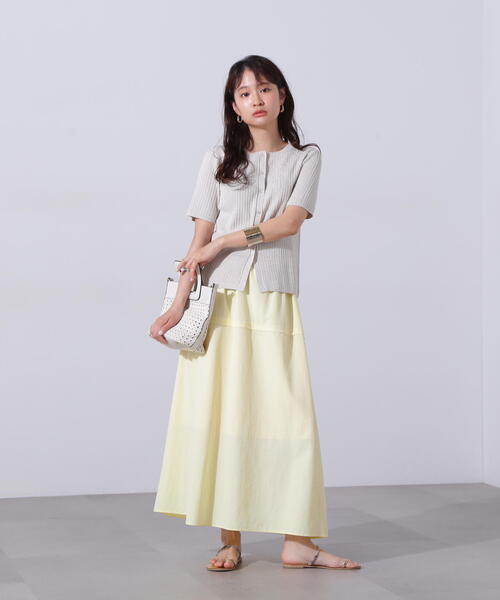 N.（N. Natural Beauty Basic）（エヌエヌナチュラルビューティーベーシック）の「アイレット柄ラメカーディガン（カーディガン/ボレロ・レディース・グレー/オフホワイト/ライトグリーン・MEDIUM）」の21枚目の写真