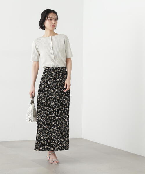 N.（N. Natural Beauty Basic）（エヌエヌナチュラルビューティーベーシック）の「アイレット柄ラメカーディガン（カーディガン/ボレロ・レディース・グレー/オフホワイト/ライトグリーン・MEDIUM）」の11枚目の写真