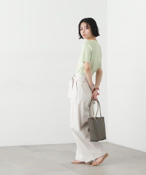 N.（N. Natural Beauty Basic）（エヌエヌナチュラルビューティーベーシック）の「アイレット柄ラメカーディガン（カーディガン/ボレロ・レディース・グレー/オフホワイト/ライトグリーン・MEDIUM）」の4枚目の写真