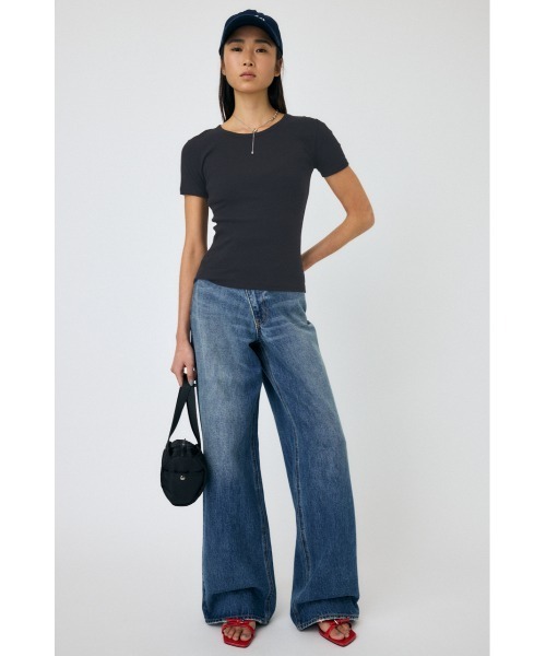 MOUSSY(マウジー)の「BASIC RIB Tシャツ(Tシャツ/カットソー・レディース・ホワイト/ライトブラック・FREE)」の4枚目の写真