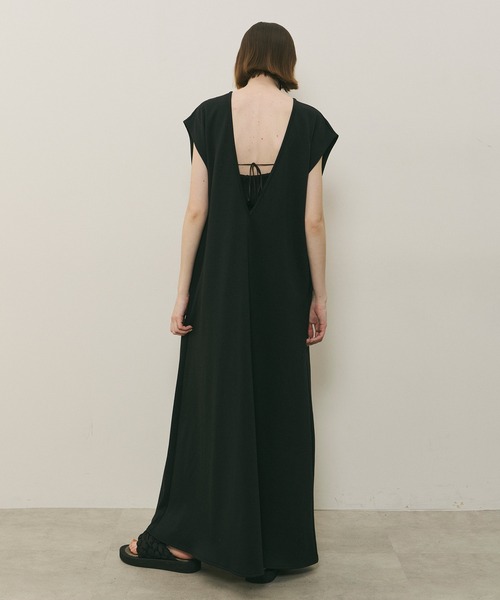 LA BELLE ETUDE（ラベルエチュード）の「2wayフレンチスリーブlong ワンピース（ワンピース・レディース・パープル/ブラック/ブルー・0/1）」の19枚目の写真